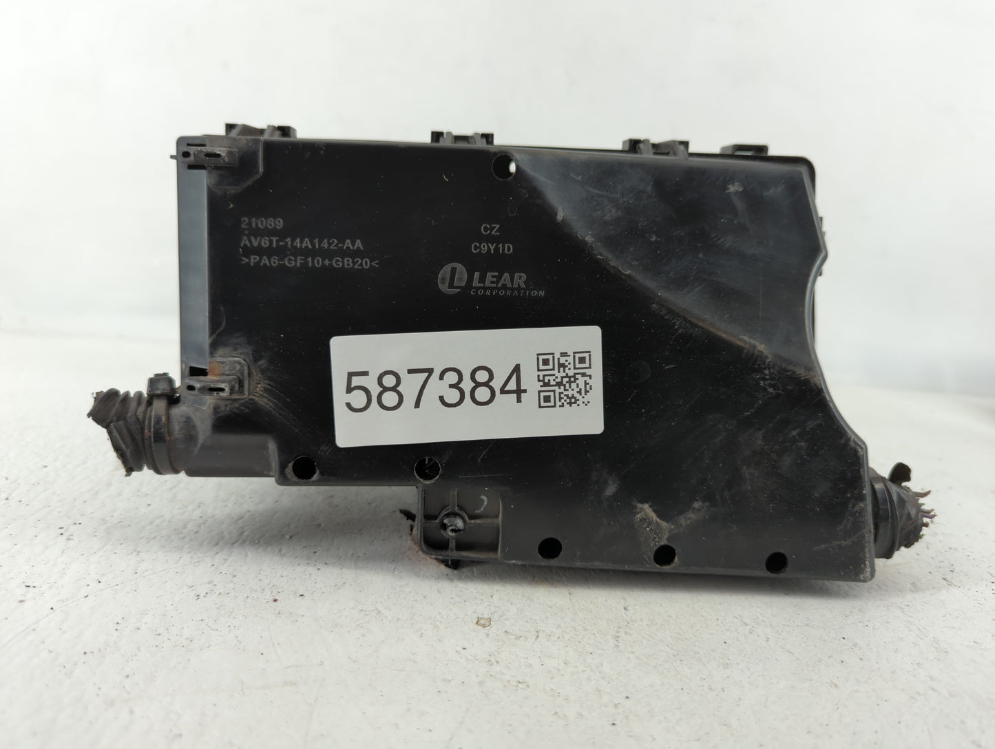 2013-2016 Ford Escape Fusebox Fuse Box Panel Relay Module P/N:AV6T-14A067-AC AV6T-14A142-AB Fits Fits 2013 2014 2015 2016 OE