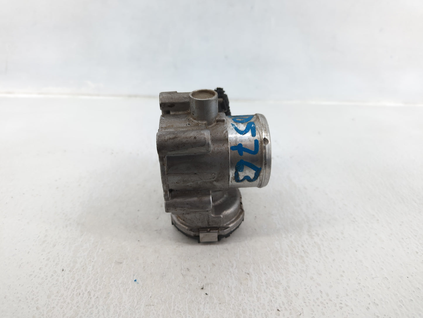 2013-2016 Ford Escape Throttle Body P/N:7S7G-9F991-CA Fits Fits 2013 2014 2015 2016 2017 2018 2019 OEM Used Auto Parts - Oem