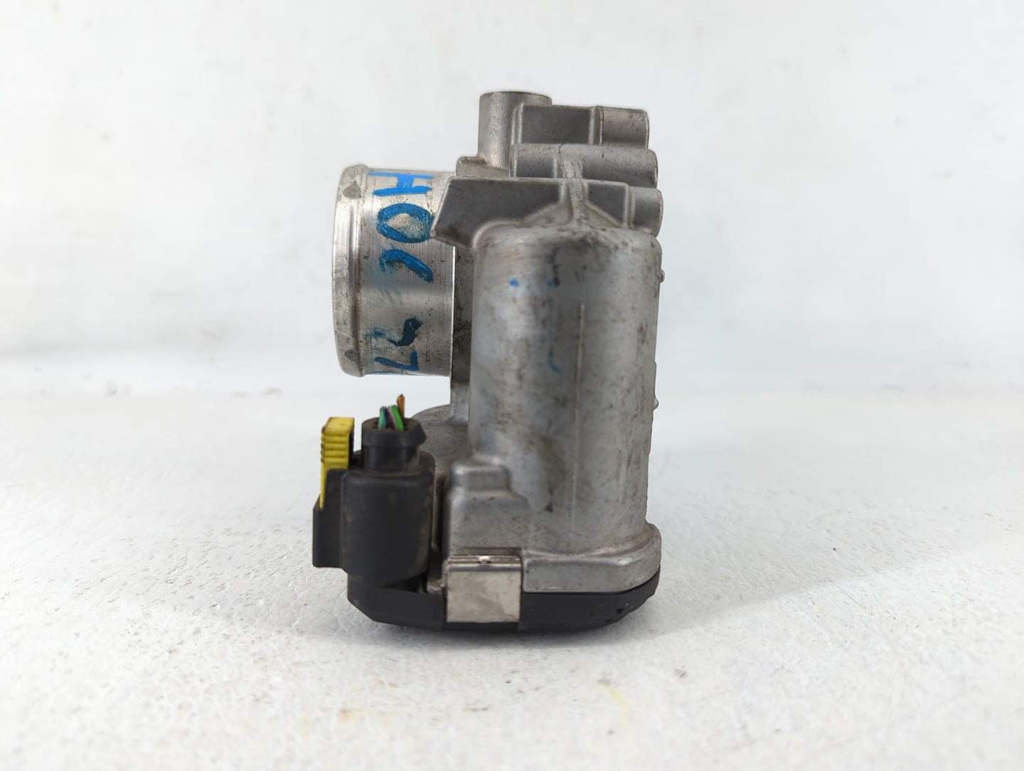 2013-2016 Ford Escape Throttle Body P/N:7S7G-9F991-CA Fits Fits 2013 2014 2015 2016 2017 2018 2019 OEM Used Auto Parts - Oem