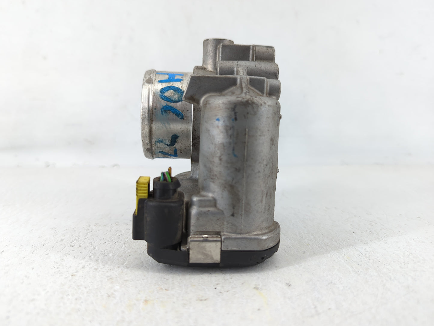 2013-2016 Ford Escape Throttle Body P/N:7S7G-9F991-CA Fits Fits 2013 2014 2015 2016 2017 2018 2019 OEM Used Auto Parts - Oem