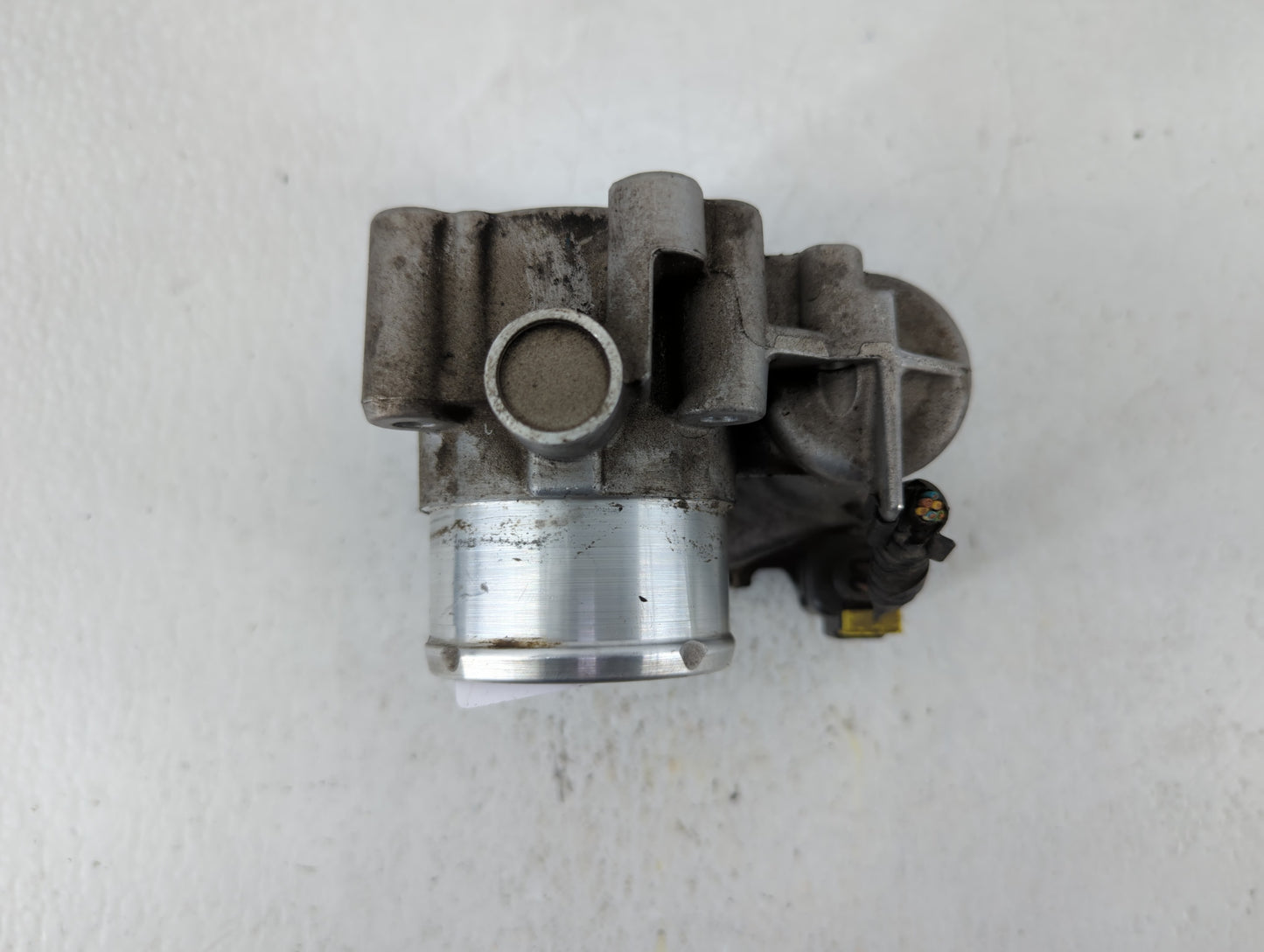2013-2016 Ford Escape Throttle Body P/N:7S7G-9F991-CA Fits Fits 2013 2014 2015 2016 2017 2018 2019 OEM Used Auto Parts - Oem