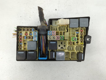 2013-2016 Ford Escape Fusebox Fuse Box Panel Relay Module P/N:AV6T-14A067-AD Fits Fits 2013 2014 2015 2016 OEM Used Auto Parts