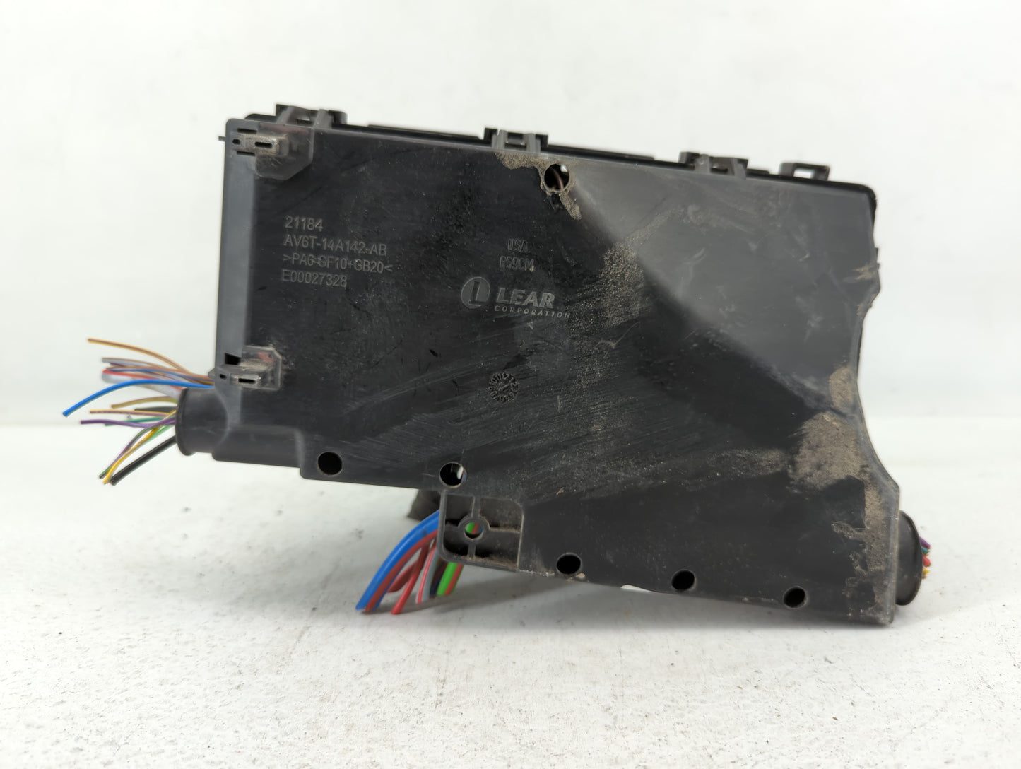 2013-2016 Ford Escape Fusebox Fuse Box Panel Relay Module P/N:AV6T-14A067-AD Fits Fits 2013 2014 2015 2016 OEM Used Auto Par