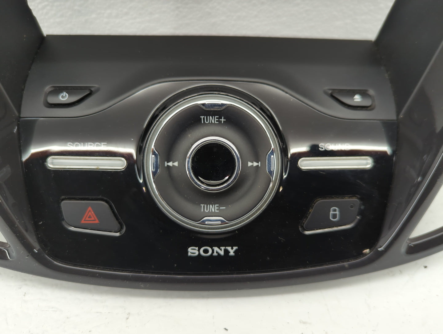 2013-2016 Ford Escape Am Fm Cd Player Radio Receiver - Oemusedautoparts1.com