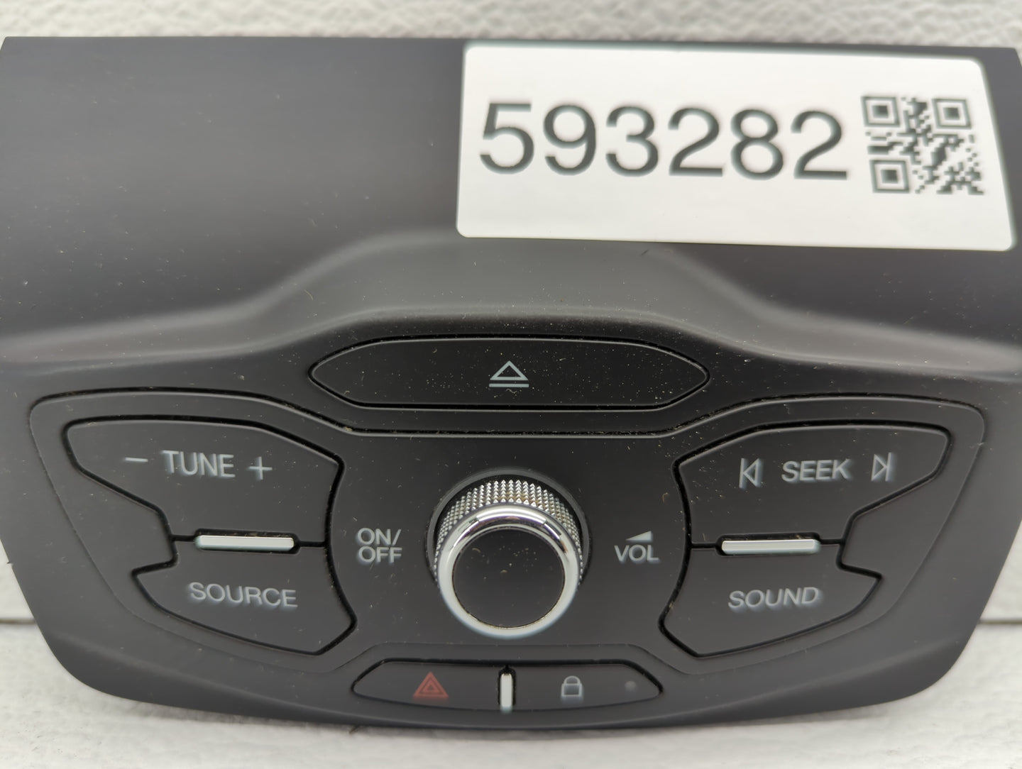 2013-2016 Ford Escape Radio AM FM Cd Player Receiver Replacement P/N:CJ5T18K811HJ CJ54 18835 EE3 Fits Fits 2013 2014 2015 20