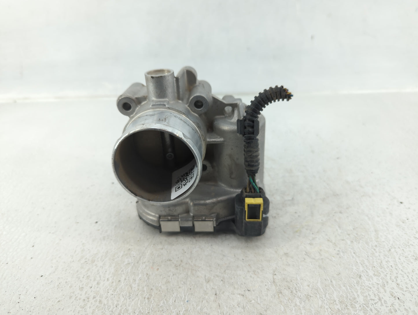2013-2016 Ford Escape Throttle Body P/N:7S7G-9F991-CA Fits Fits 2013 2014 2015 2016 2017 2018 2019 OEM Used Auto Parts - Oem