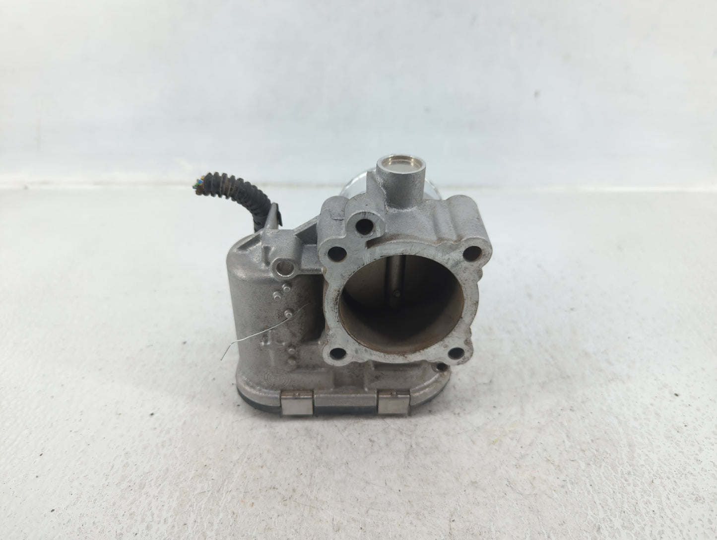 2013-2016 Ford Escape Throttle Body P/N:7S7G-9F991-CA Fits Fits 2013 2014 2015 2016 2017 2018 2019 OEM Used Auto Parts - Oem