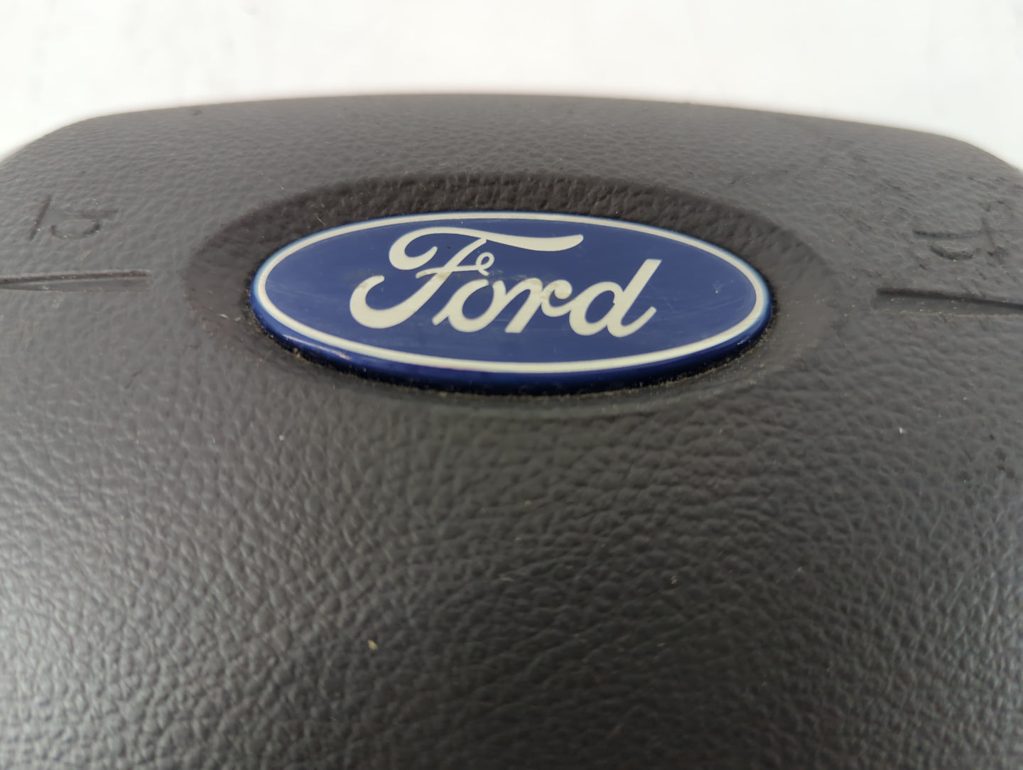 2015-2016 Ford Escape Air Bag Driver Left Steering Wheel Mounted P/N:EJ54 A042B85 BA3 Fits Fits 2015 2016 OEM Used Auto Part