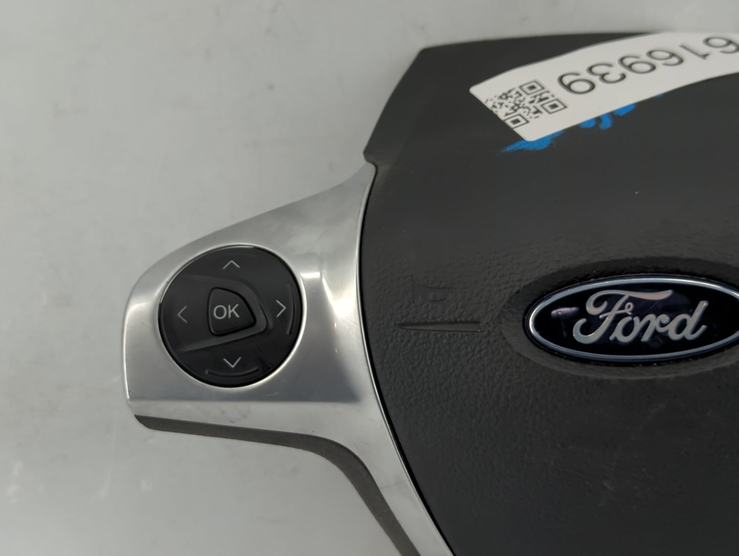 2015-2016 Ford Escape Air Bag Driver Left Steering Wheel Mounted P/N:EJ54 A042B85 BA3 Fits Fits 2015 2016 OEM Used Auto Part