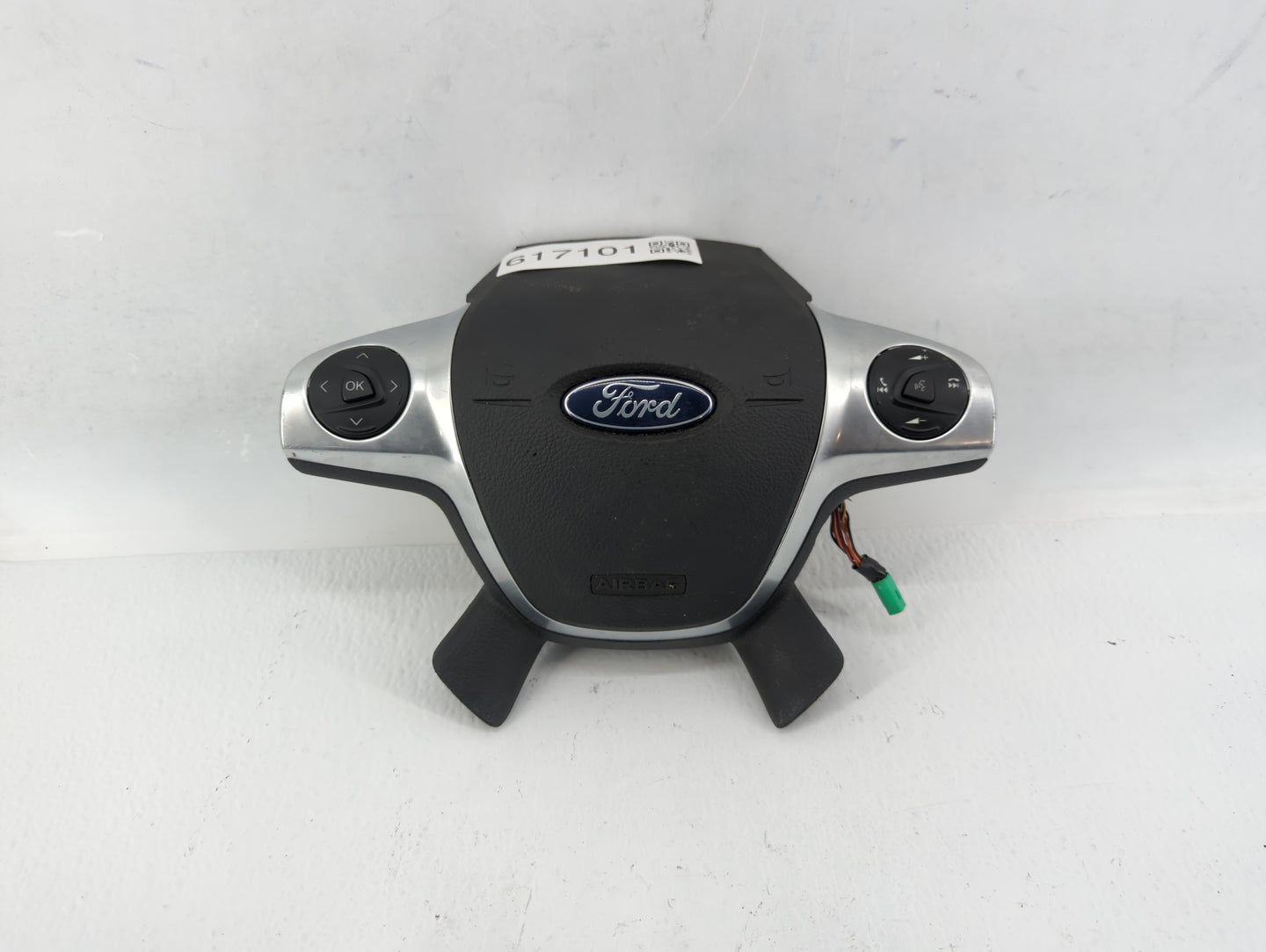 2015-2016 Ford Escape Air Bag Driver Left Steering Wheel Mounted P/N:EJ54 A04B85 BA3 Fits Fits 2015 2016 OEM Used Auto Parts