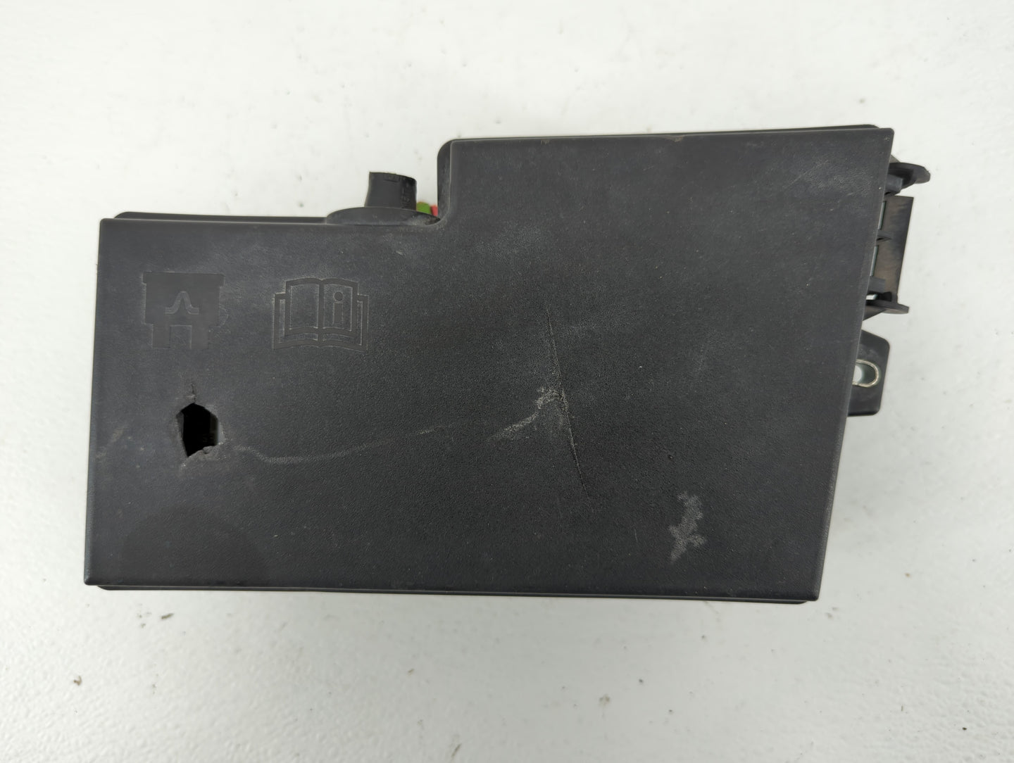 2013-2016 Ford Escape Fusebox Fuse Box Panel Relay Module P/N:AV6T-14A067-AD Fits Fits 2013 2014 2015 2016 OEM Used Auto Par