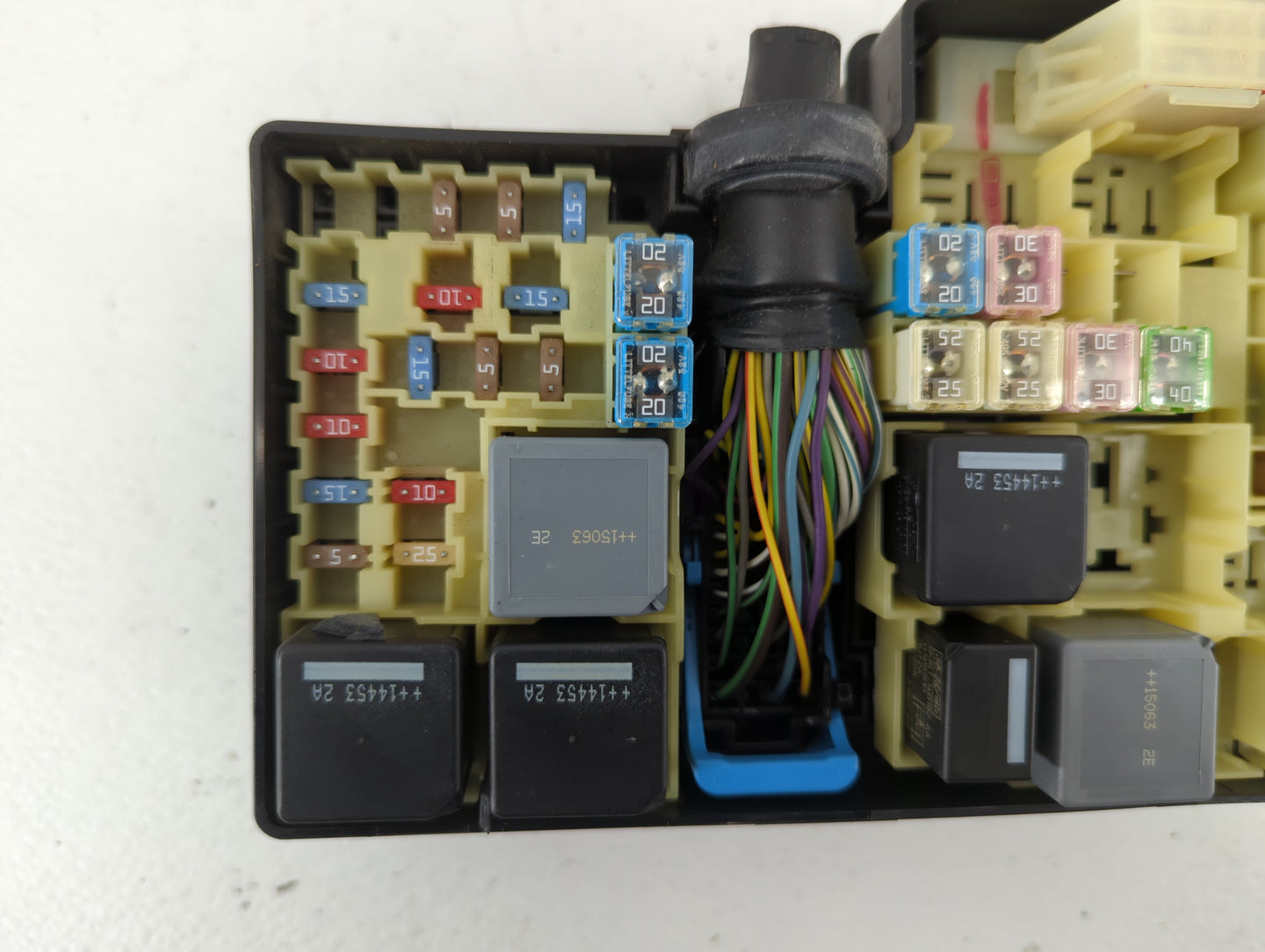 2013-2016 Ford Escape Fusebox Fuse Box Panel Relay Module P/N:AV6T-14A067-AD Fits Fits 2013 2014 2015 2016 OEM Used Auto Par