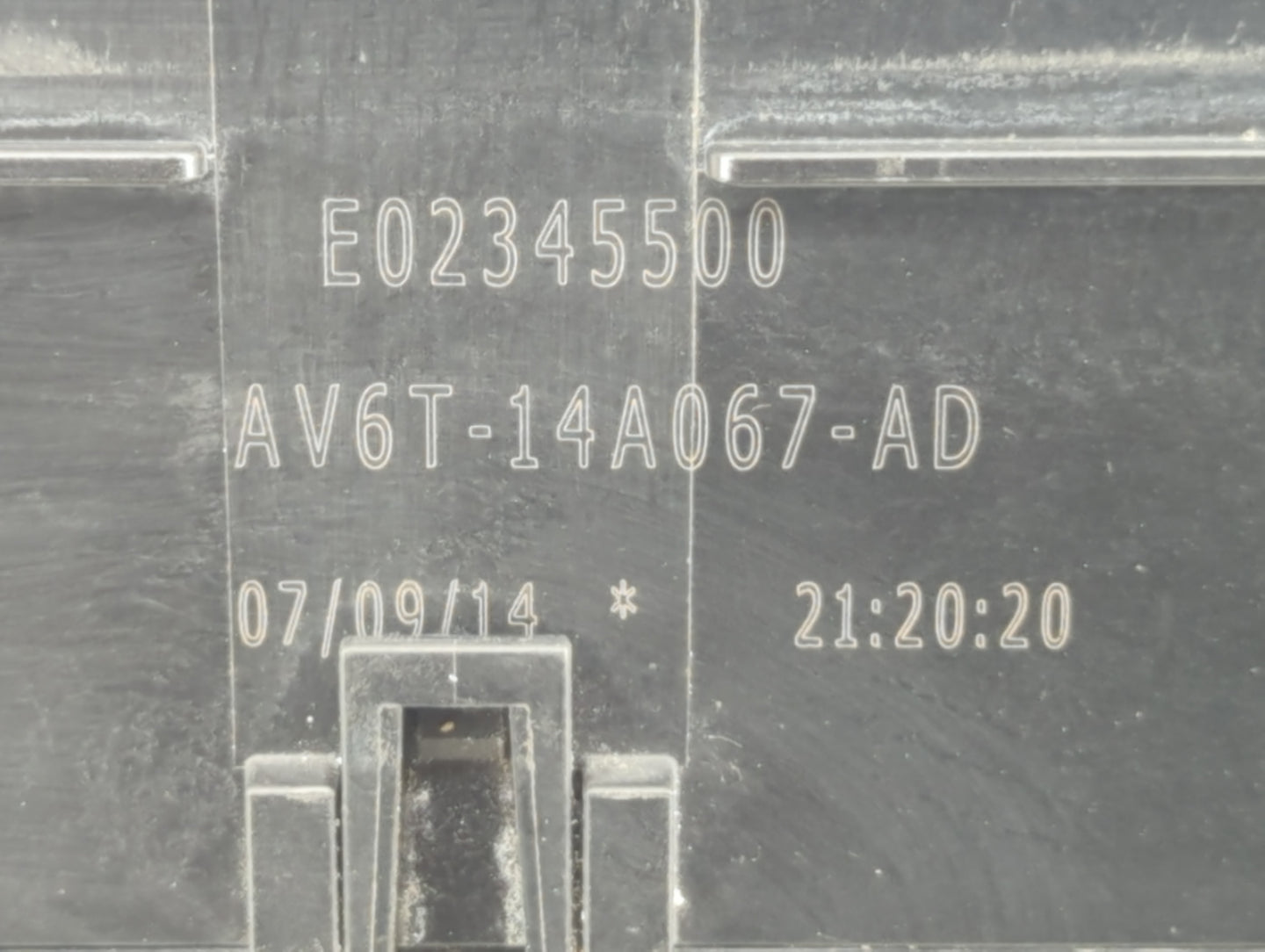 2013-2016 Ford Escape Fusebox Fuse Box Panel Relay Module P/N:AV6T-14A067-AD Fits Fits 2013 2014 2015 2016 OEM Used Auto Par