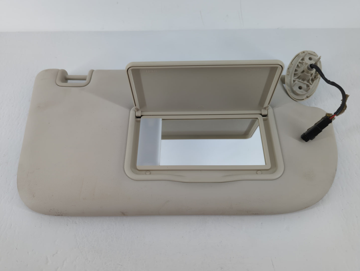 2013-2019 Ford Escape Sun Visor Shade Replacement Passenger Right Mirror Fits Fits 2013 2014 2015 2016 2017 2018 2019 OEM Us