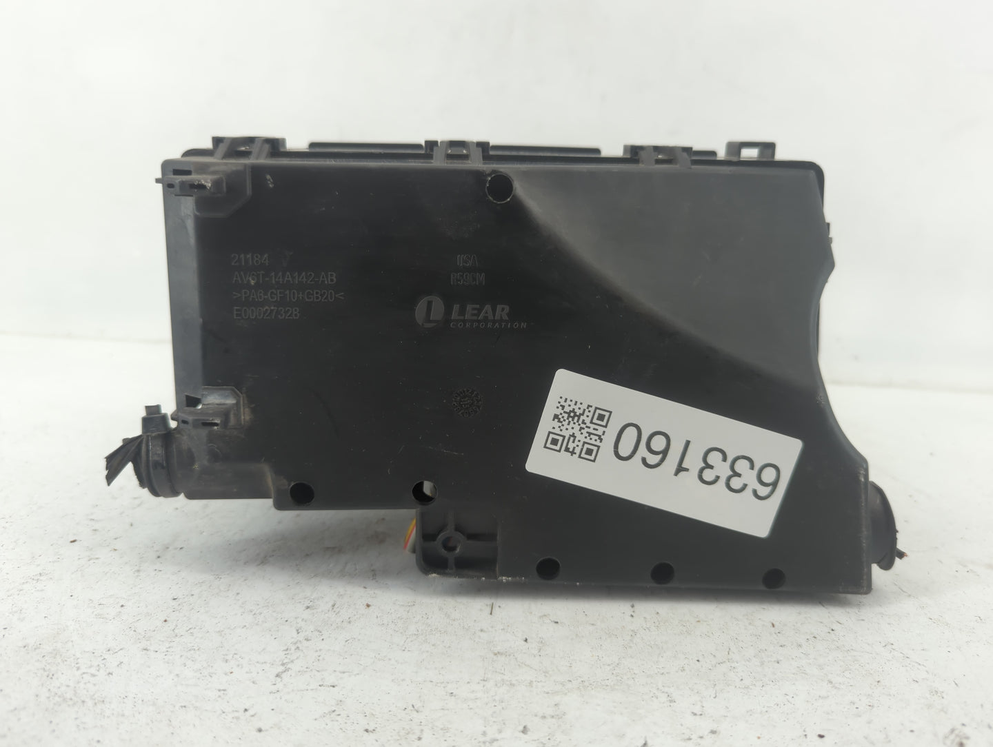 2013-2016 Ford Escape Fusebox Fuse Box Panel Relay Module P/N:AV6T-14A067-AD Fits Fits 2013 2014 2015 2016 OEM Used Auto Par