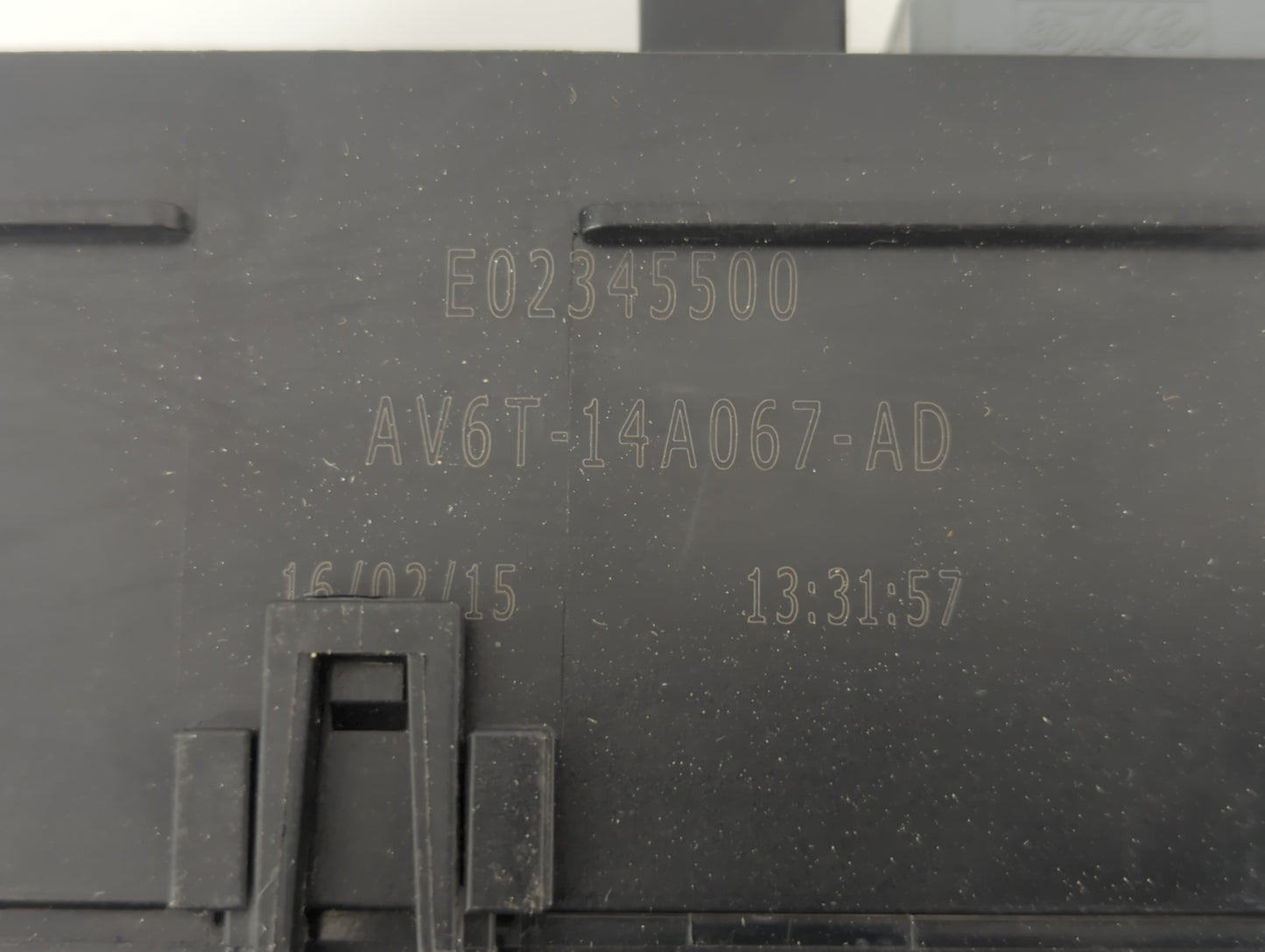 2013-2016 Ford Escape Fusebox Fuse Box Panel Relay Module P/N:AV6T-14A142-AB Fits Fits 2013 2014 2015 2016 OEM Used Auto Par