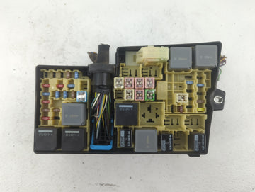 2013-2016 Ford Escape Fusebox Fuse Box Panel Relay Module P/N:AV6T-14A142-AB Fits Fits 2013 2014 2015 2016 OEM Used Auto Parts