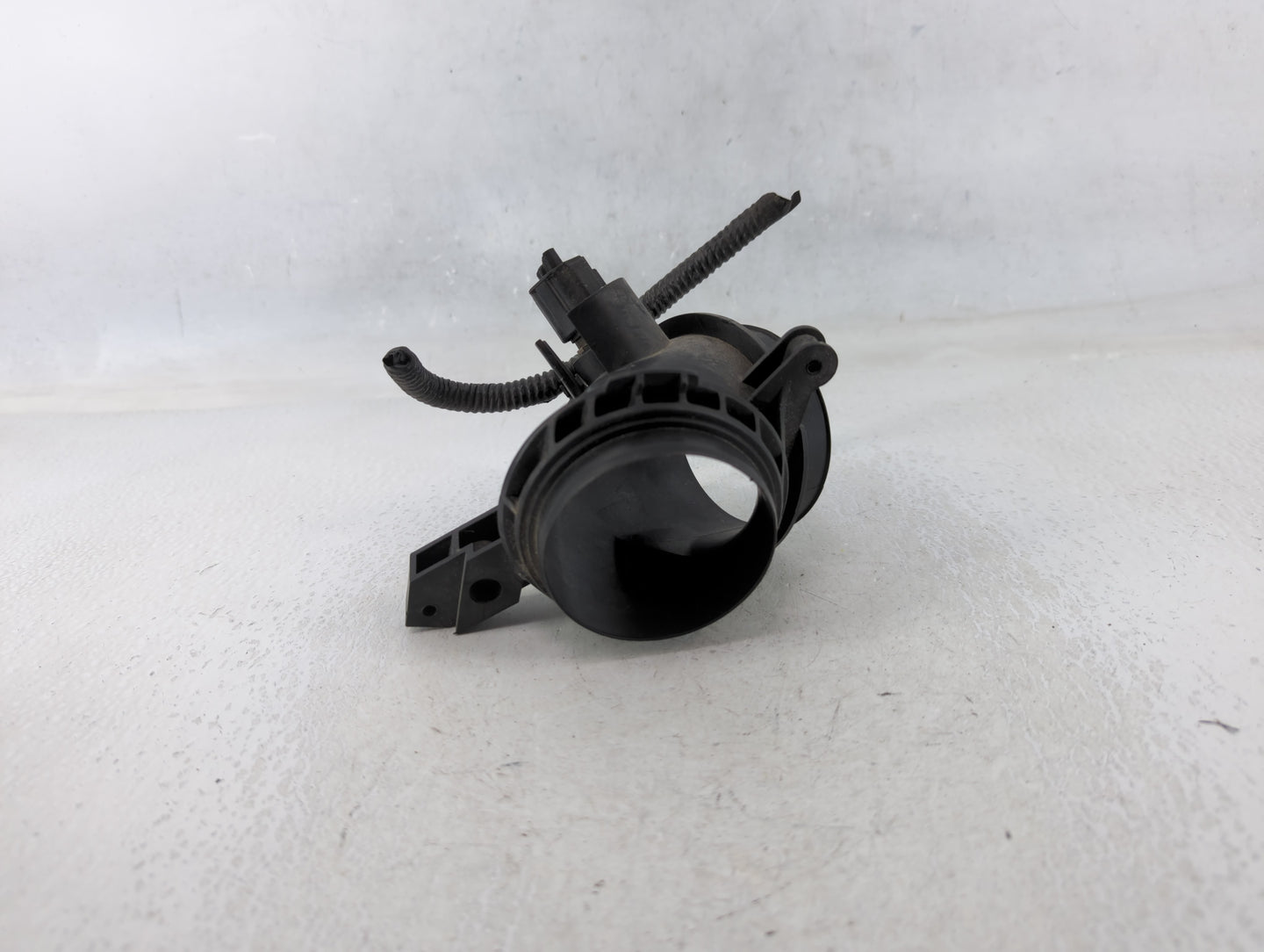 2013-2016 Ford Escape Mass Air Flow Meter Maf - Oemusedautoparts1.com