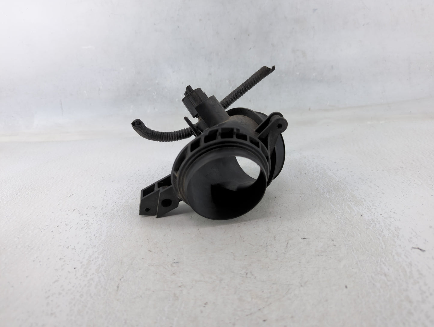 2013-2016 Ford Escape Mass Air Flow Meter Maf - Oemusedautoparts1.com