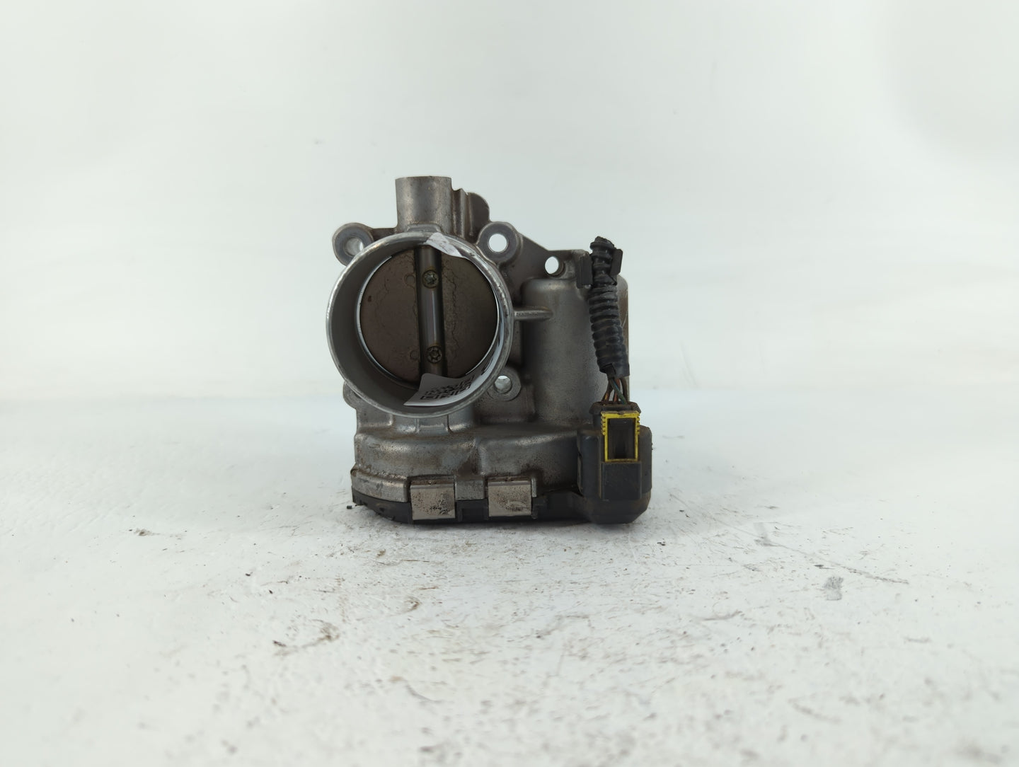 2013-2016 Ford Escape Throttle Body P/N:7S7G-9F991-CA Fits Fits 2013 2014 2015 2016 2017 2018 2019 OEM Used Auto Parts - Oem