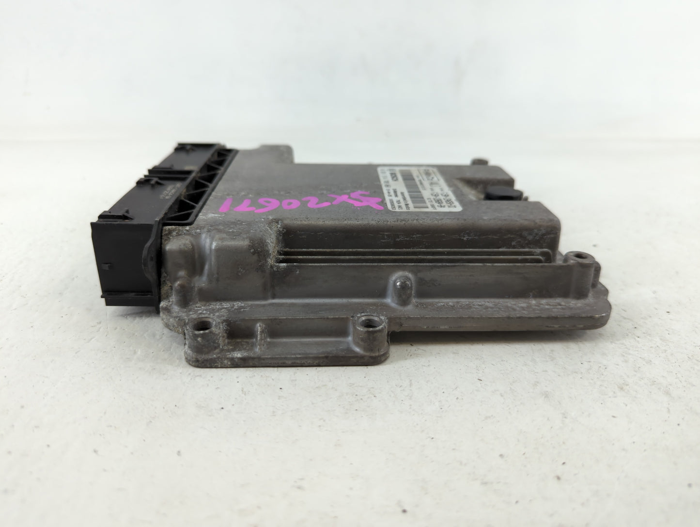 2015-2016 Ford Escape PCM Engine Control Computer ECU ECM PCU OEM P/N:FJ5A-12B684-BA FJ5A-12A650-DD Fits Fits 2015 2016 OEM 