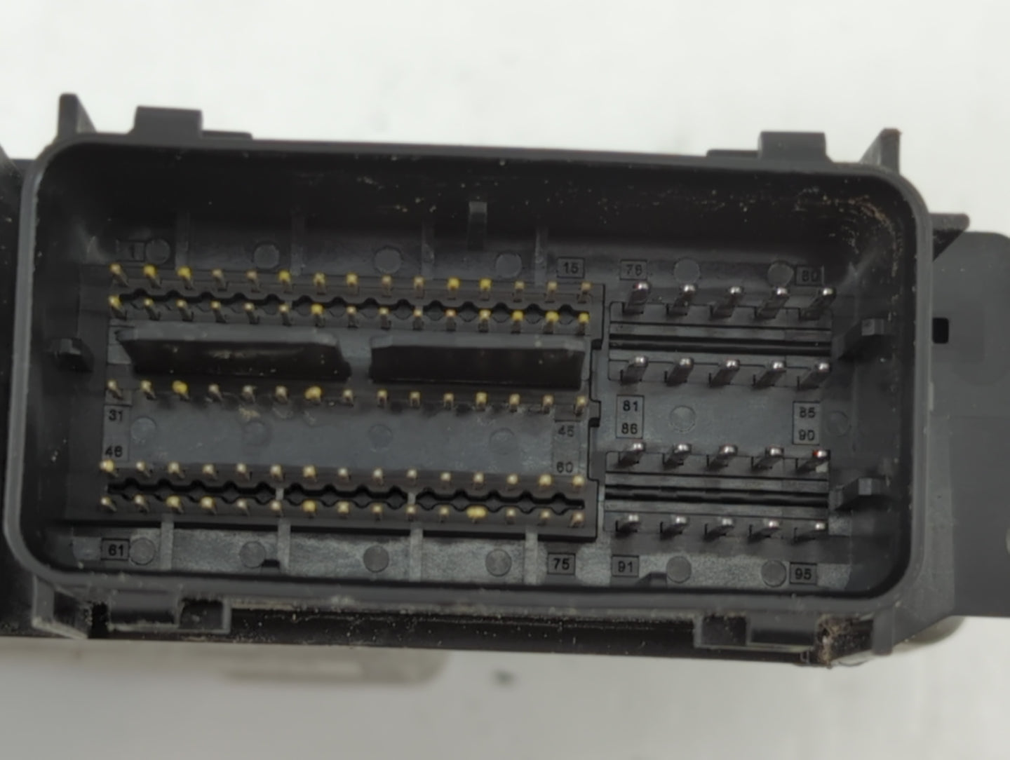 2015-2016 Ford Escape PCM Engine Control Computer ECU ECM PCU OEM P/N:FJ5A-12B684-BA FJ5A-12A650-MA Fits Fits 2015 2016 OEM 
