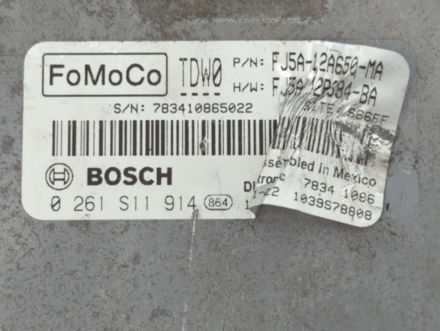 2015-2016 Ford Escape PCM Engine Control Computer ECU ECM PCU OEM P/N:FJ5A-12B684-BA FJ5A-12A650-MA Fits Fits 2015 2016 OEM 