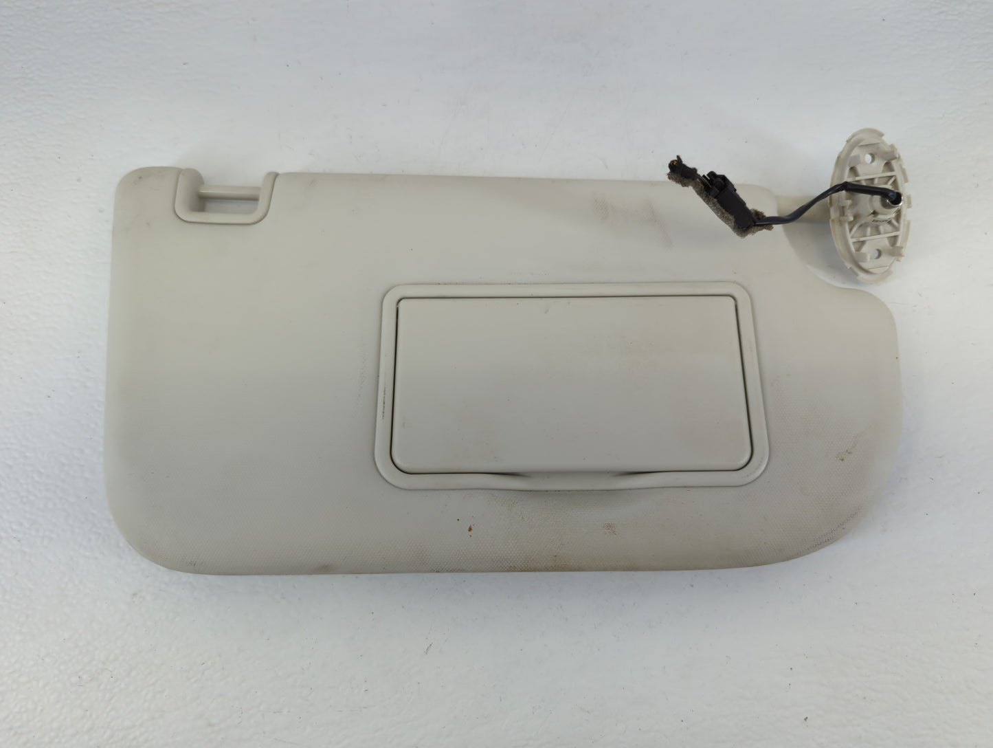 2013-2019 Ford Escape Sun Visor Shade Replacement Passenger Right Mirror Fits Fits 2013 2014 2015 2016 2017 2018 2019 OEM Us