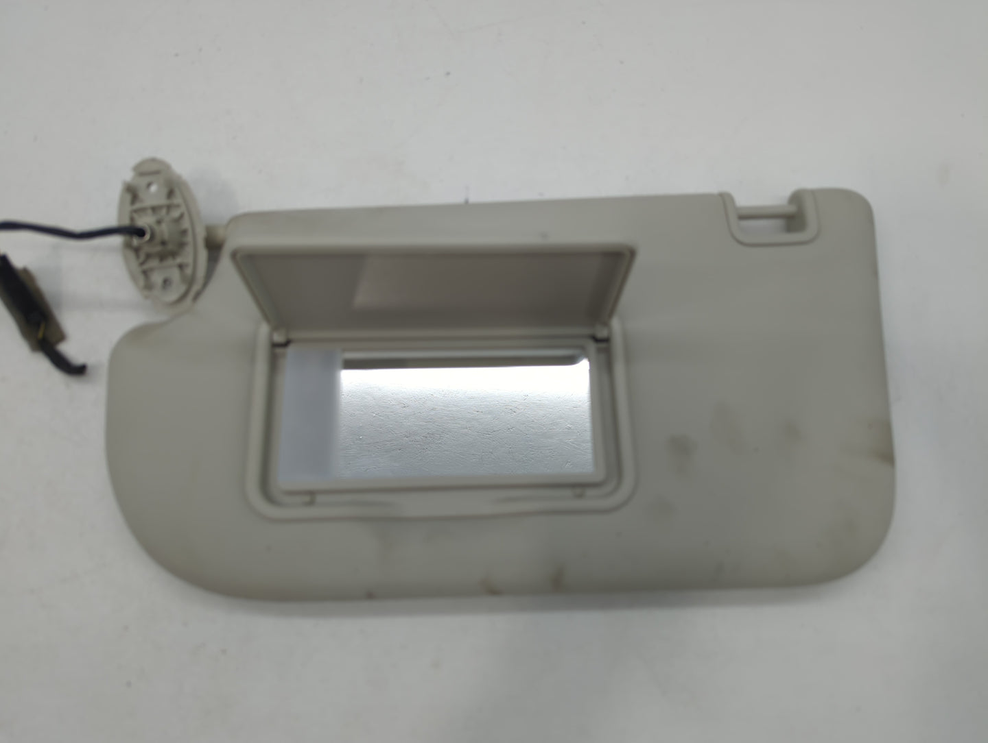 2013-2019 Ford Escape Sun Visor Shade Replacement Driver Left Mirror Fits Fits 2013 2014 2015 2016 2017 2018 2019 OEM Used A