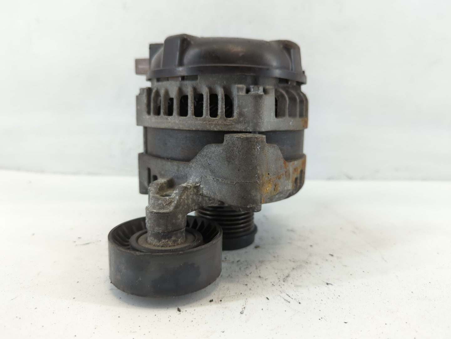 2013-2019 Ford Escape Alternator Replacement Generator Charging Assembly Engine OEM P/N:CJ5T-10300-BB Fits OEM Used Auto Par