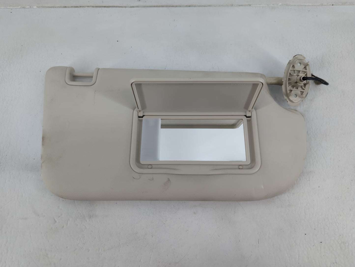 2013-2019 Ford Escape Sun Visor Shade Replacement Passenger Right Mirror Fits Fits 2013 2014 2015 2016 2017 2018 2019 OEM Us
