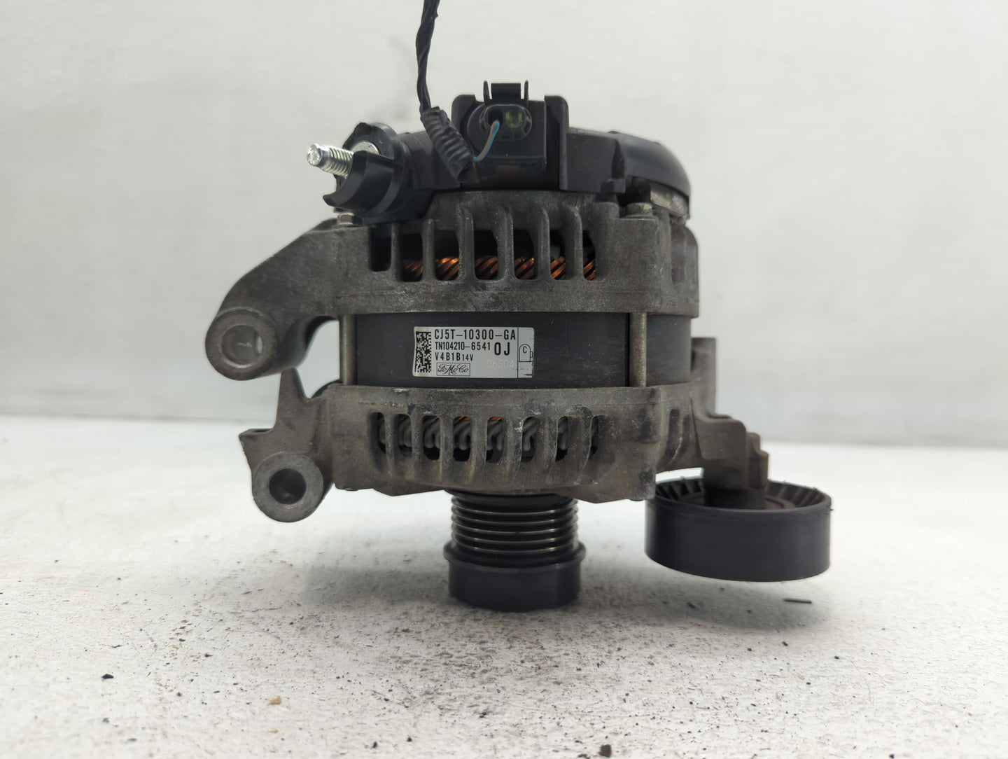2013-2019 Ford Escape Alternator Replacement Generator Charging Assembly Engine OEM P/N:TN104210-6541 CJ5T-10300-GA Fits OEM