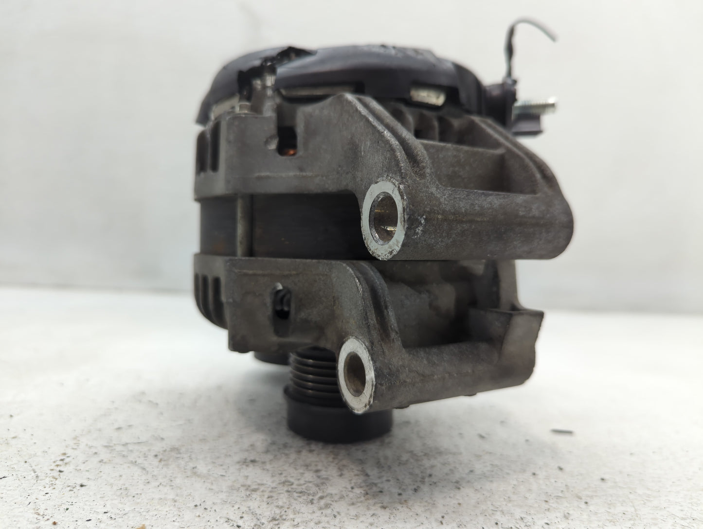 2013-2019 Ford Escape Alternator Replacement Generator Charging Assembly Engine OEM P/N:TN104210-6541 CJ5T-10300-GA Fits OEM