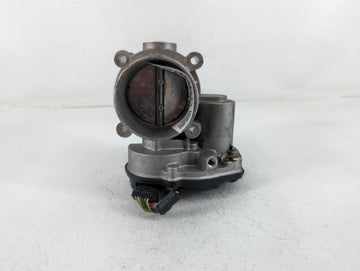 2013-2022 Ford Escape Throttle Body P/N:2M1408A-0746 Fits Fits 2013 2014 2015 2016 2017 2018 2019 2020 2021 2022 OEM Used Au