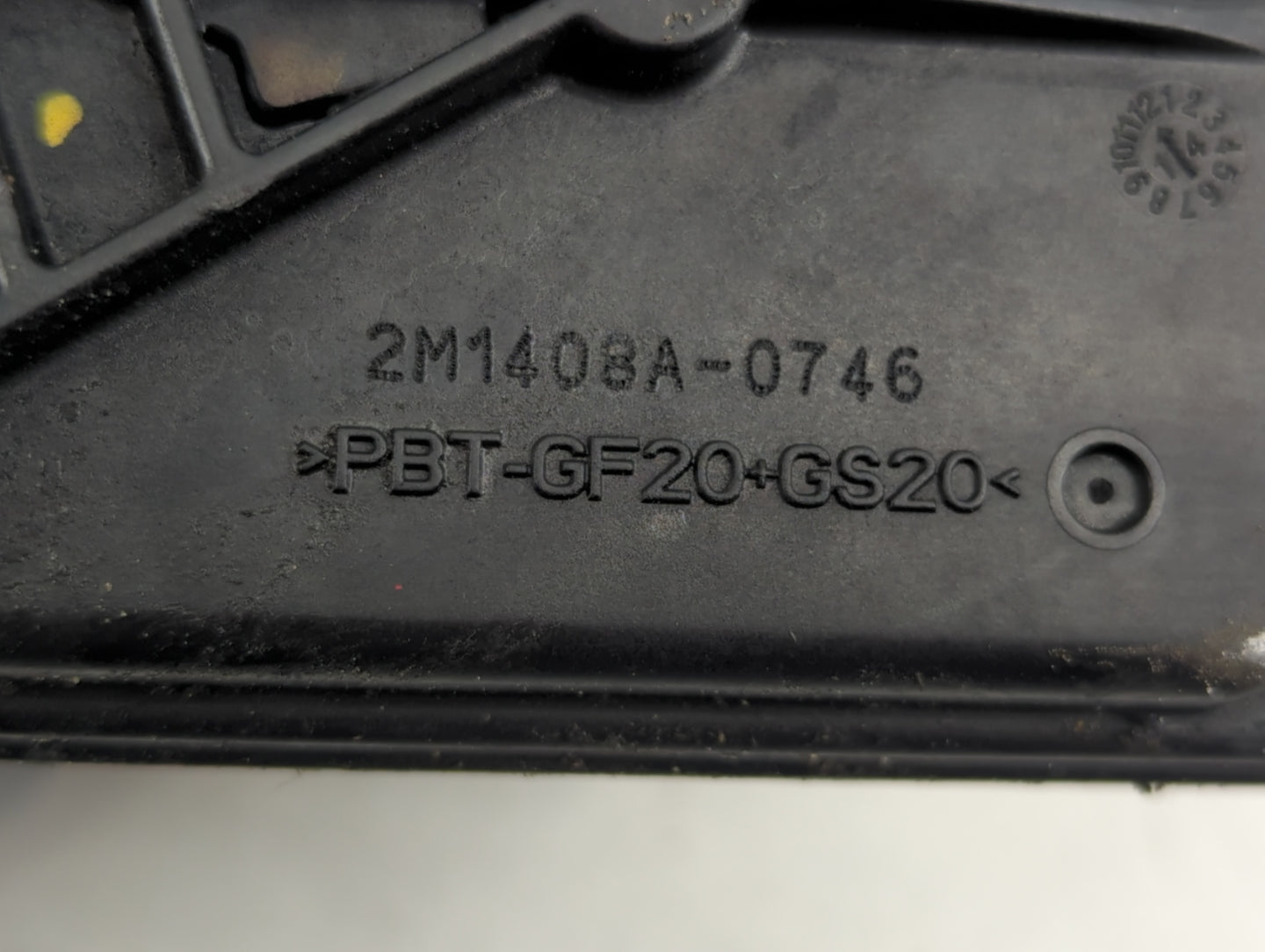 2013-2022 Ford Escape Throttle Body P/N:2M1408A-0746 Fits Fits 2013 2014 2015 2016 2017 2018 2019 2020 2021 2022 OEM Used Au