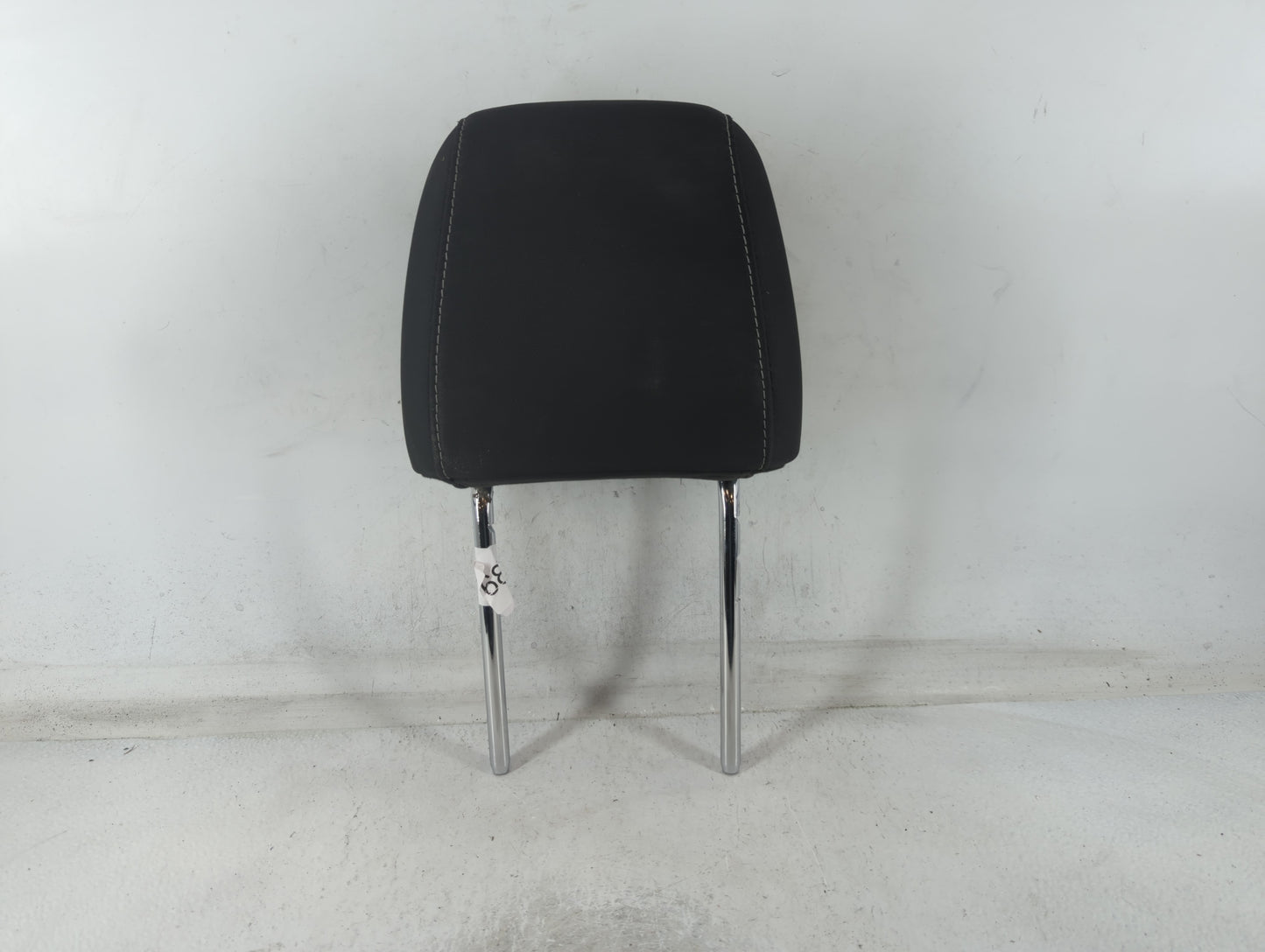 2013-2015 Ford Escape Headrest Head Rest Front Driver Passenger Seat Fits Fits 2013 2014 2015 OEM Used Auto Parts - Oemuseda
