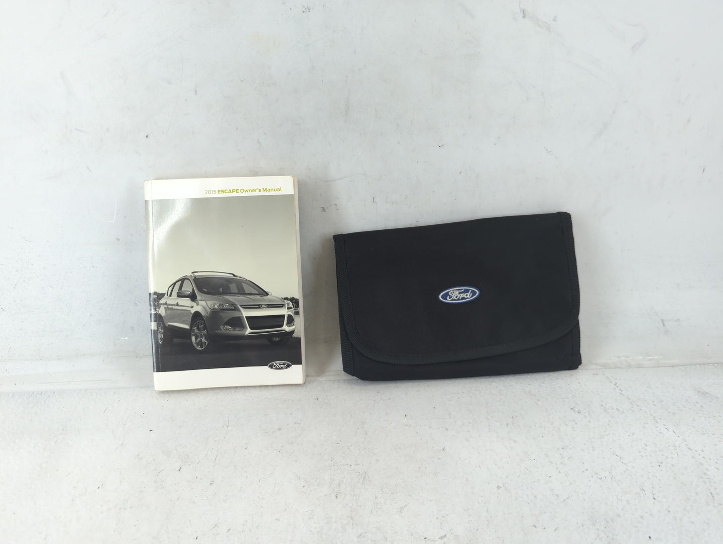 2015 Ford Escape Owners Manual Book Guide P/N:FJ5J 19A321 AA OEM Used Auto Parts - Oemusedautoparts1.com