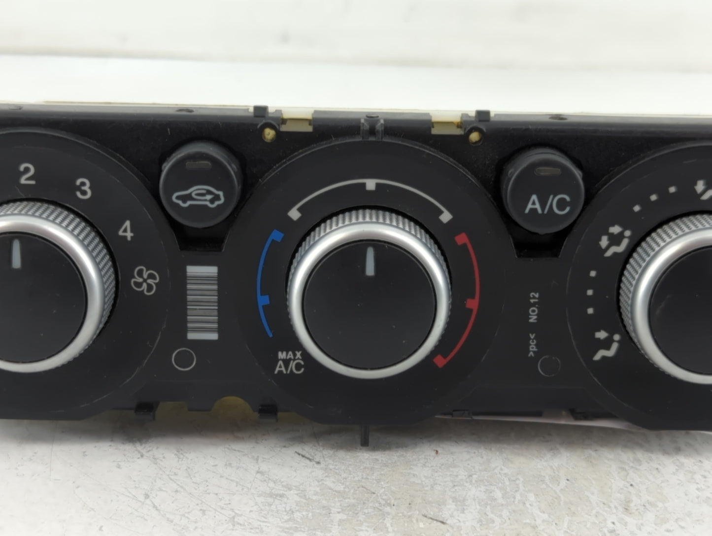 2013-2016 Ford Escape Climate Control Module Temperature AC/Heater Replacement P/N:E1067439 CJ5T-19980-CK Fits OEM Used Auto