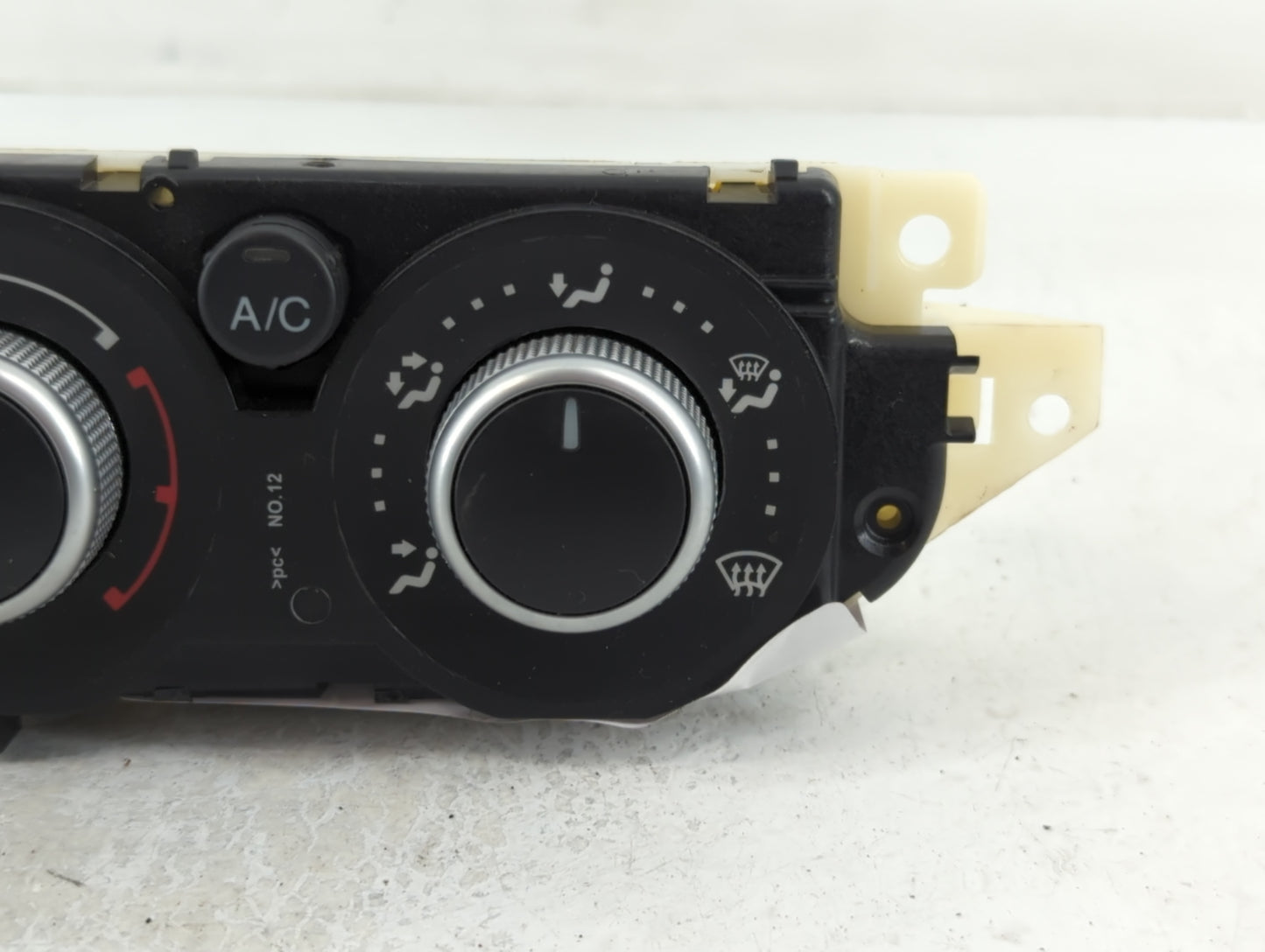 2013-2016 Ford Escape Climate Control Module Temperature AC/Heater Replacement P/N:E1067439 CJ5T-19980-CK Fits OEM Used Auto