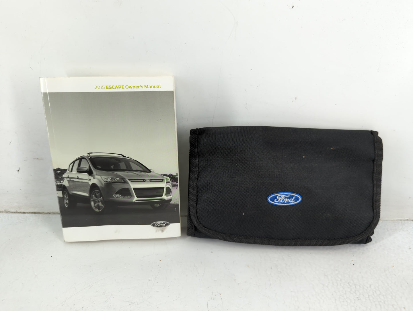 2015 Ford Escape Owners Manual Book Guide P/N:FJ5J19A321 AA OEM Used Auto Parts - Oemusedautoparts1.com