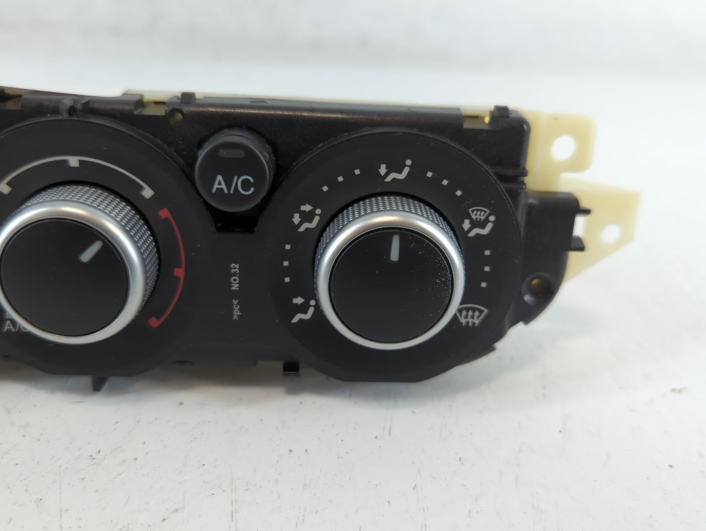 2013-2016 Ford Escape Climate Control Module Temperature AC/Heater Replacement P/N:CJ5T-19980-CK Fits Fits 2013 2014 2015 20