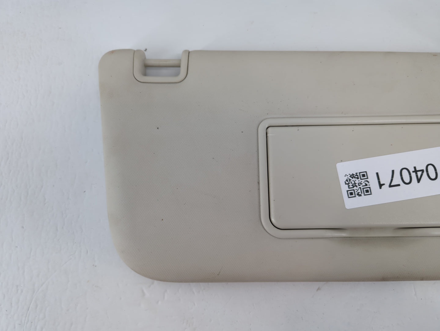 2013-2019 Ford Escape Sun Visor Shade Replacement Passenger Right Mirror Fits Fits 2013 2014 2015 2016 2017 2018 2019 OEM Us