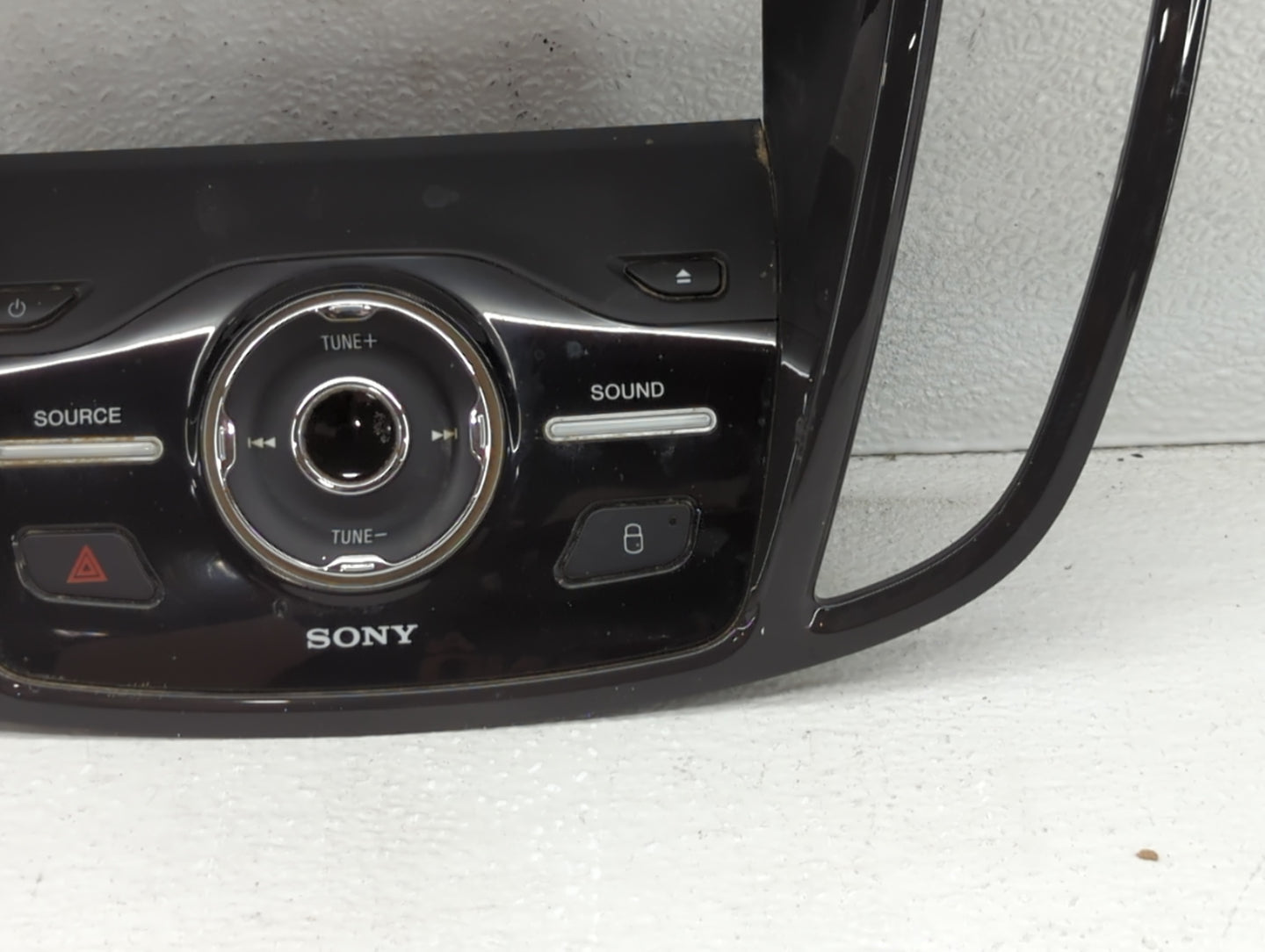 2013-2016 Ford Escape Radio Control Panel - Oemusedautoparts1.com