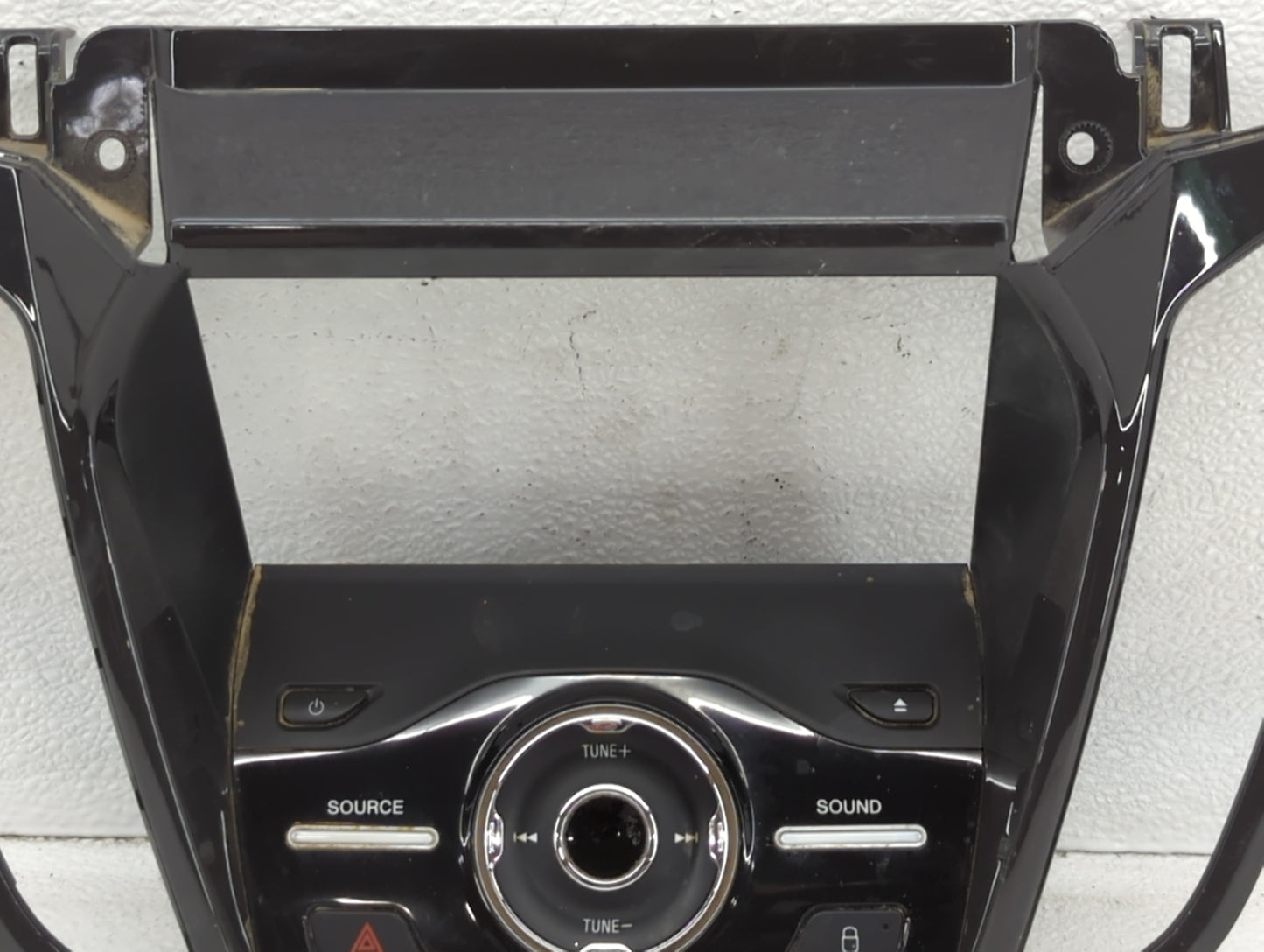 2013-2016 Ford Escape Radio Control Panel - Oemusedautoparts1.com