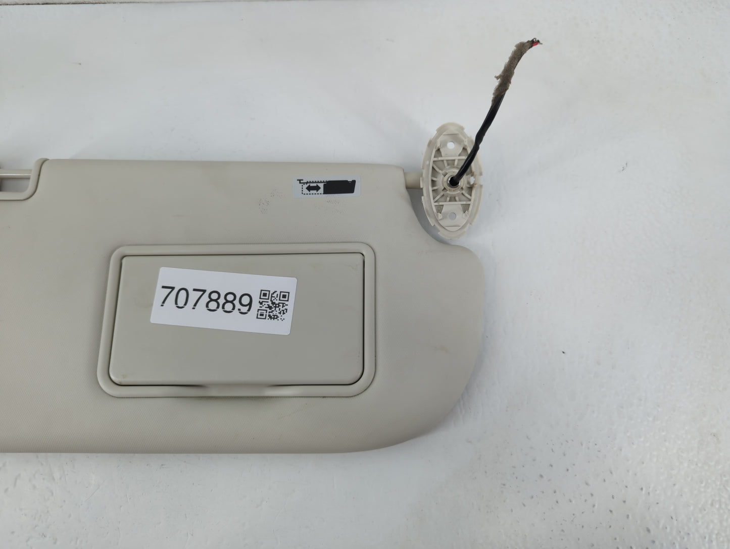2013-2019 Ford Escape Sun Visor Shade Replacement Passenger Right Mirror Fits Fits 2013 2014 2015 2016 2017 2018 2019 OEM Us