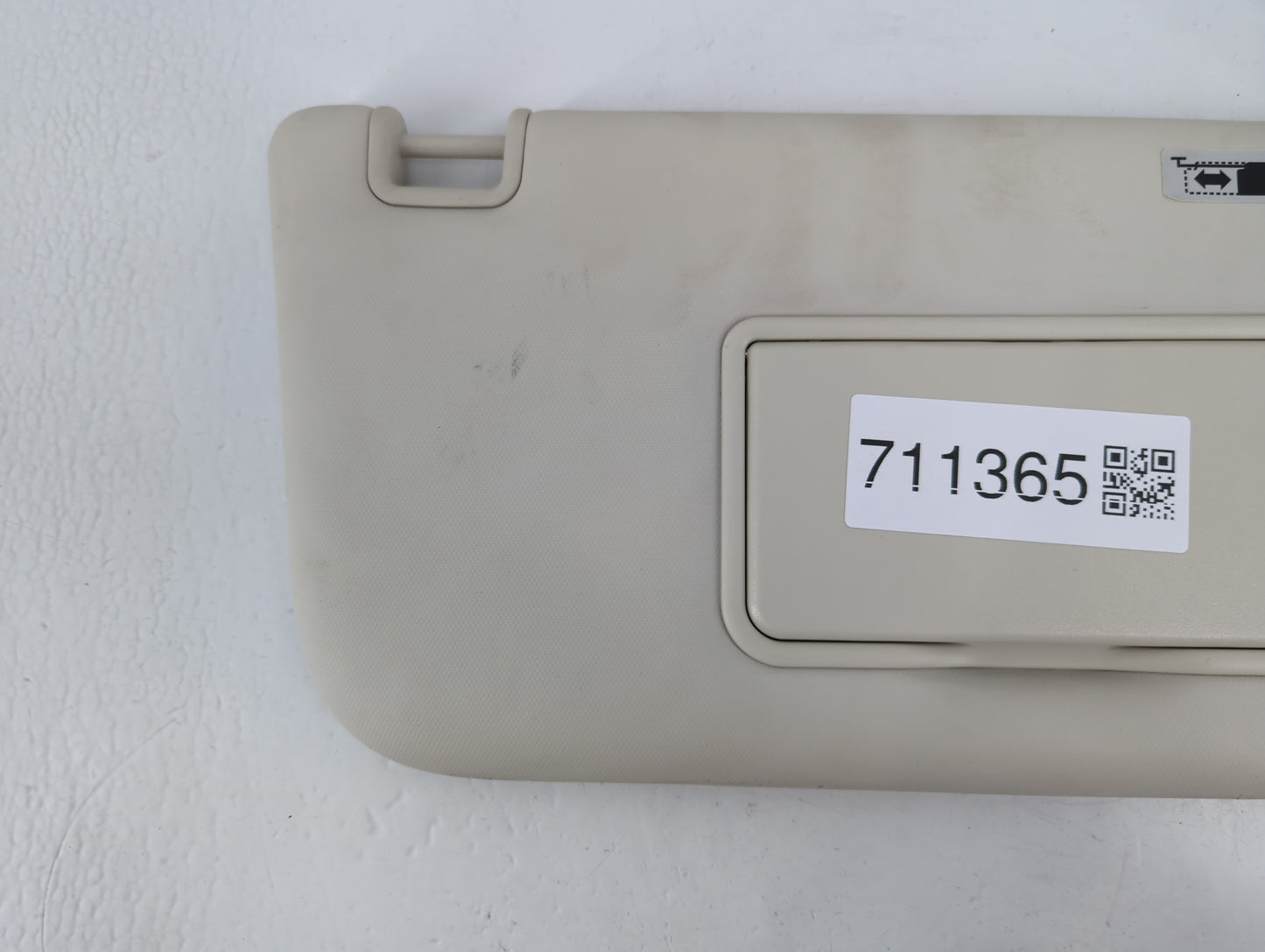 2013-2019 Ford Escape Sun Visor Shade Replacement Passenger Right Mirror Fits Fits 2013 2014 2015 2016 2017 2018 2019 OEM Us