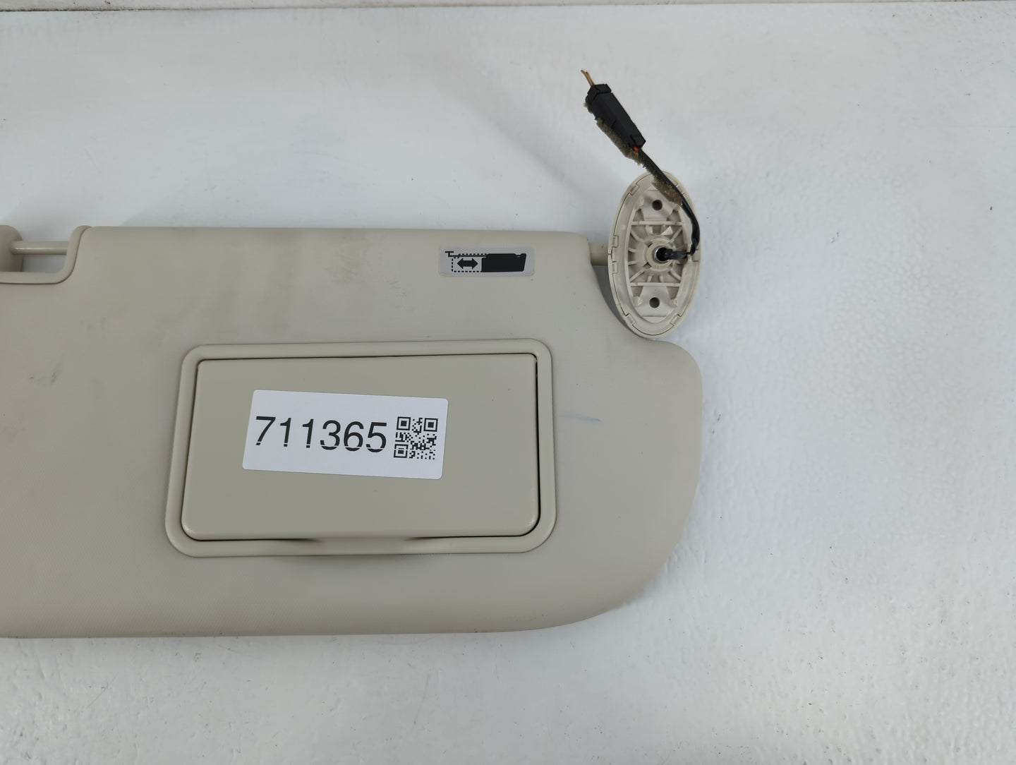 2013-2019 Ford Escape Sun Visor Shade Replacement Passenger Right Mirror Fits Fits 2013 2014 2015 2016 2017 2018 2019 OEM Us