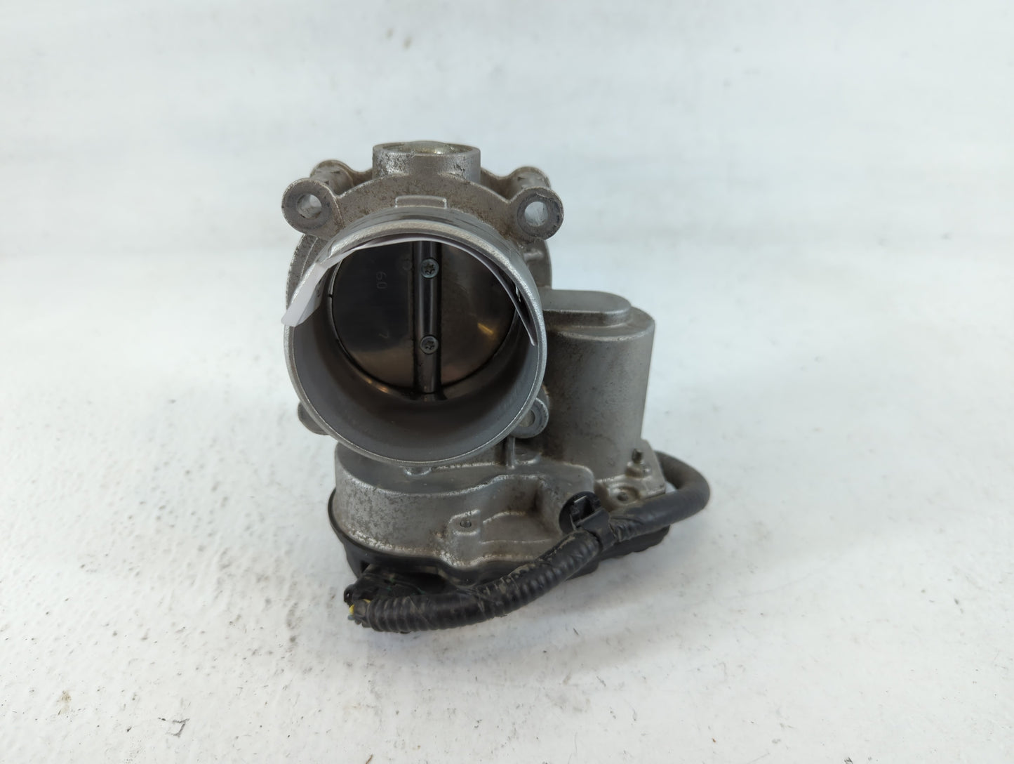 2013-2016 Ford Escape Throttle Body P/N:13340 3006727 DS7E-9F991-AF Fits Fits 2012 2013 2014 2015 2016 2017 OEM Used Auto Pa