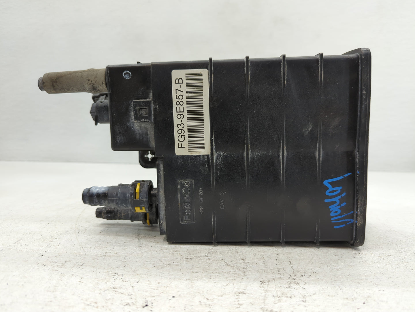 2015 Ford Escape Fuel Vapor Charcoal Canister 735616 - Oemusedautoparts1.com