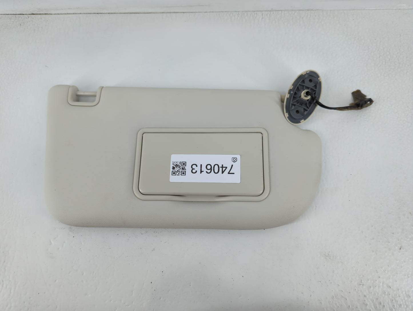 2013-2019 Ford Escape Sun Visor Shade Replacement Passenger Right Mirror Fits Fits 2013 2014 2015 2016 2017 2018 2019 OEM Us